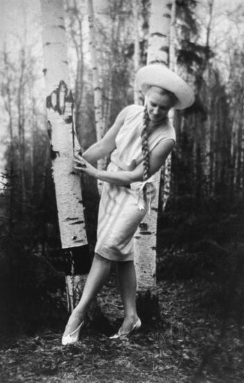 Коллекция женской одежды "Весна-лето" 1966 года