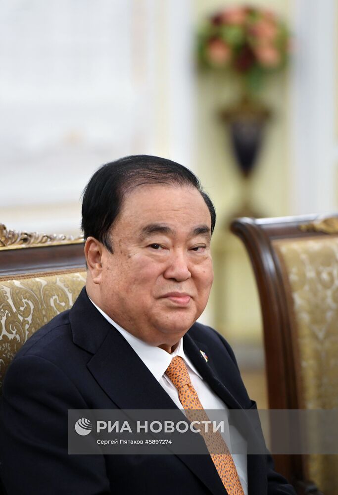 Встреча патриарха Кирилла с главой парламента Южной Кореи Мун Хи Саном