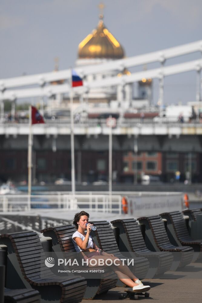 Жара в Москве