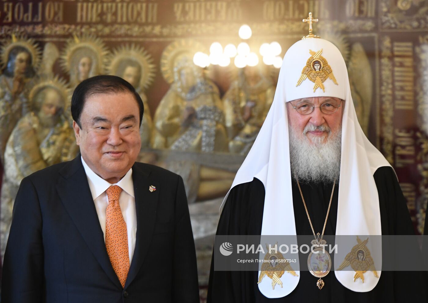 Встреча патриарха Кирилла с главой парламента Южной Кореи Мун Хи Саном