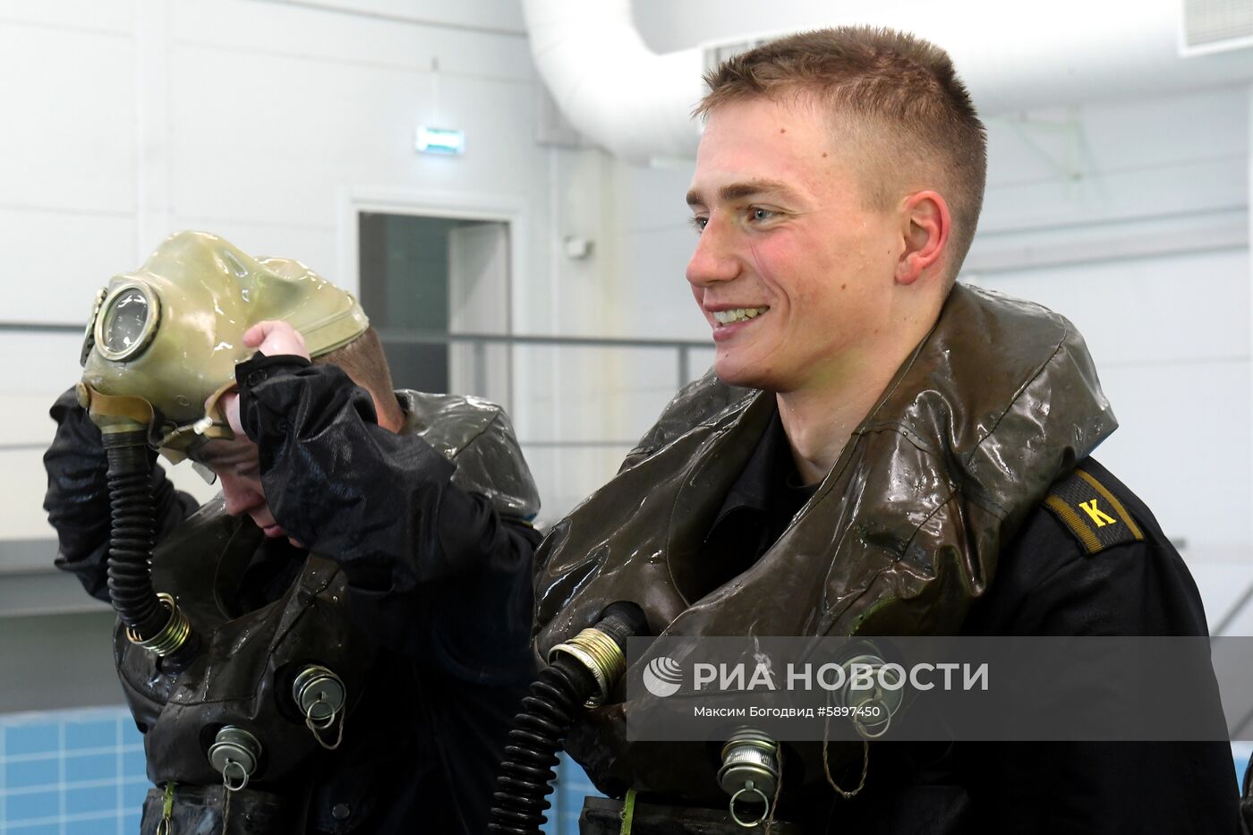 Иностранные дипломаты посетили военные училища Казани