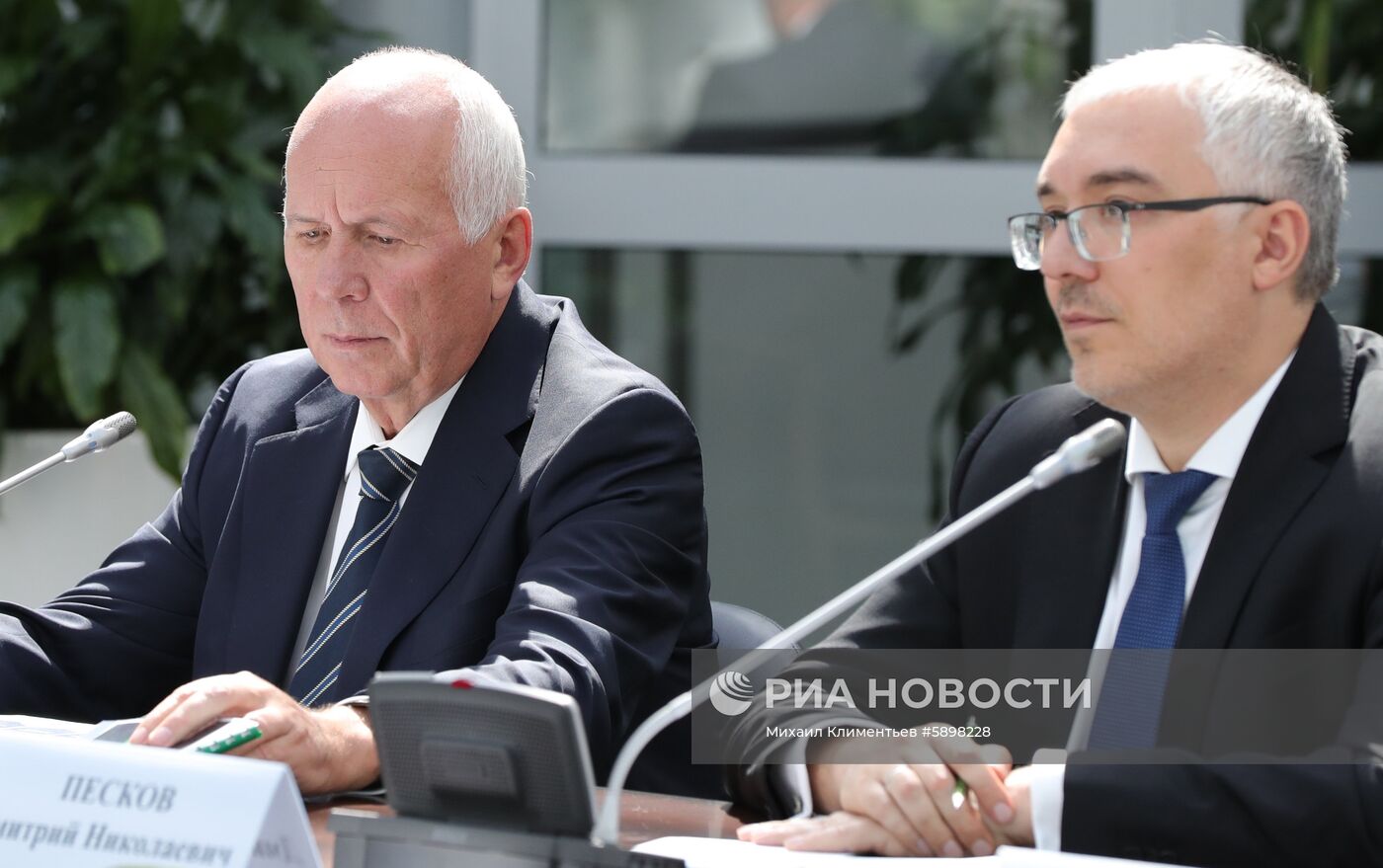 Президент РФ В. Путин посетил школу программирования "Школа 21"