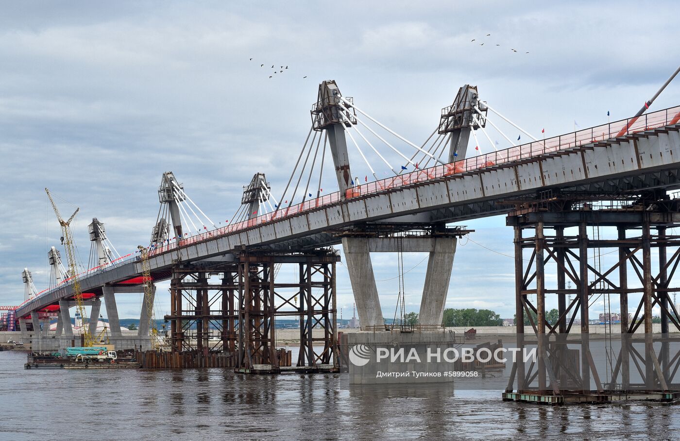 Стыковка международного моста Благовещенск - Хэйхэ 