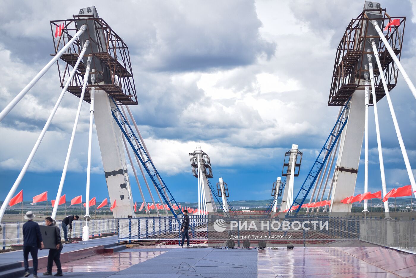 Стыковка международного моста Благовещенск - Хэйхэ