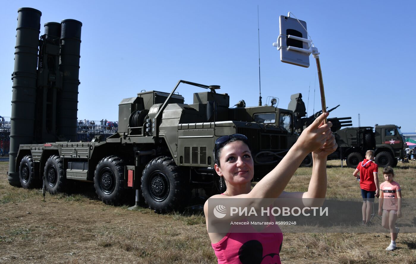 Всеармейский этап соревнований "Авиадартс" в Крыму