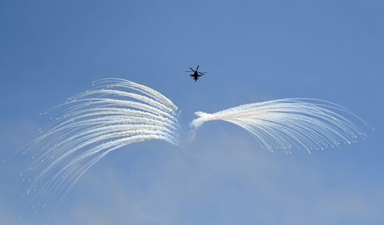 Всеармейский этап соревнований "Авиадартс" в Крыму