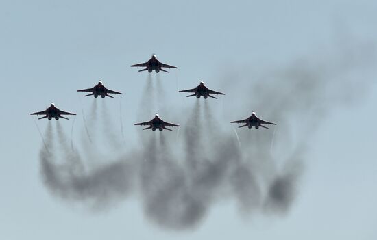 Всеармейский этап соревнований "Авиадартс" в Крыму