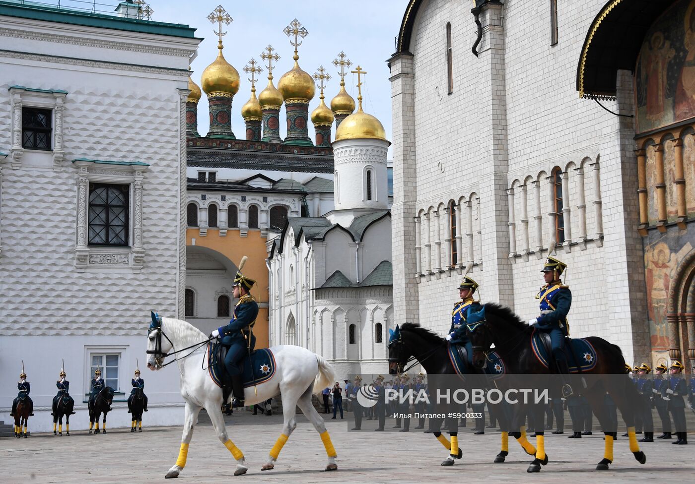 Развод караула кремлевского полка