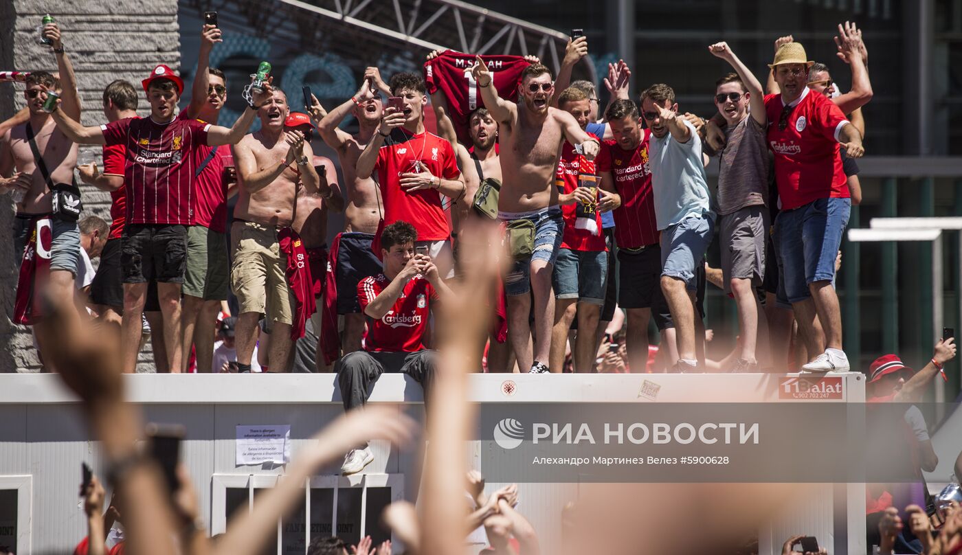 Болельщики в Мадриде в день финала Лиги чемпионов УЕФА