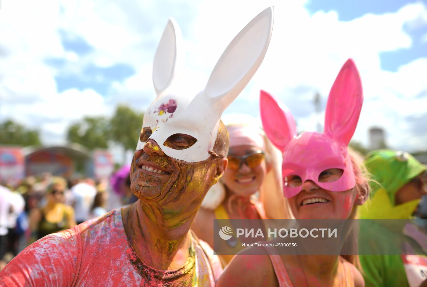 Красочный забег в "Лужниках"