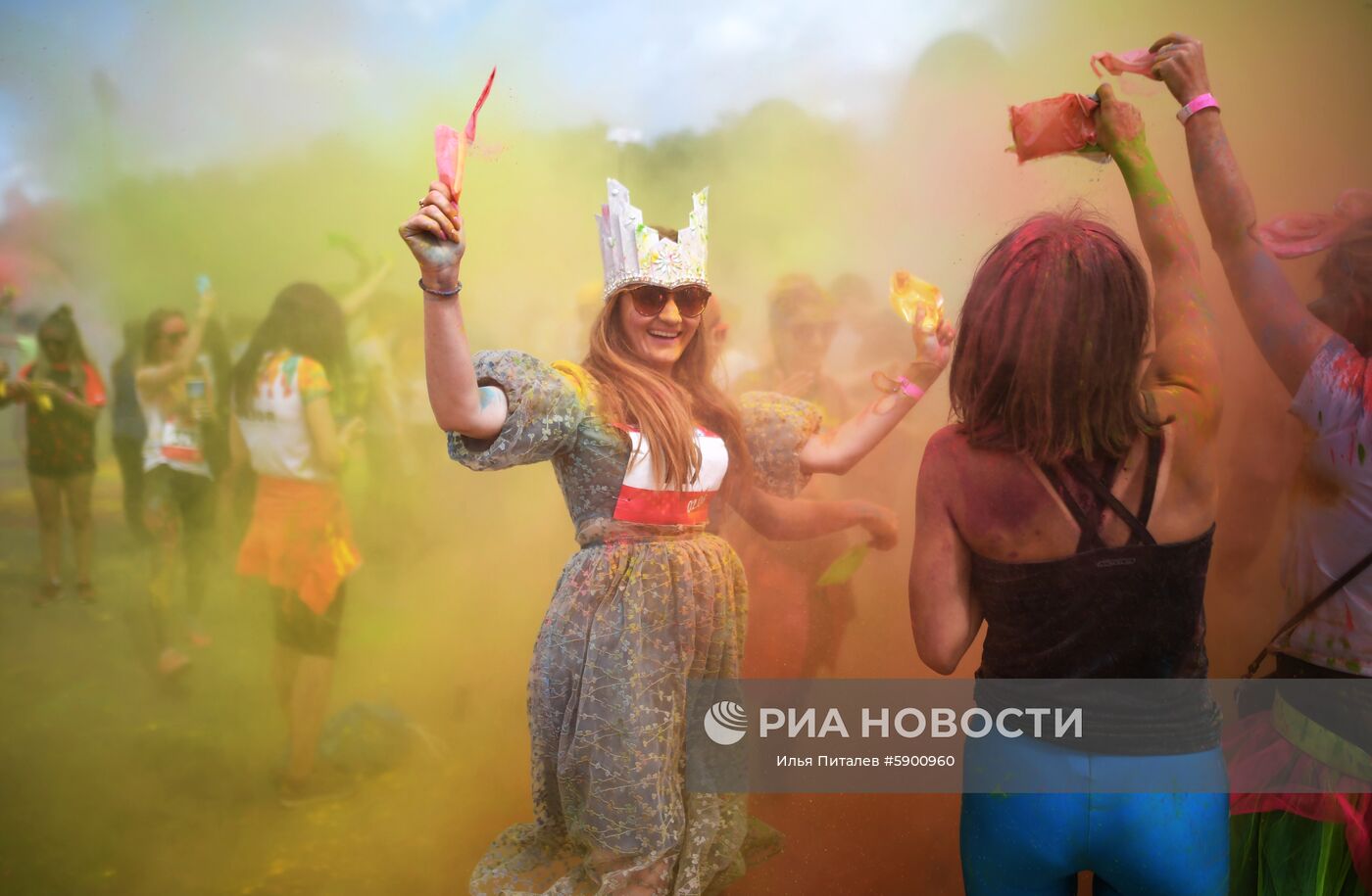 Красочный забег в "Лужниках"