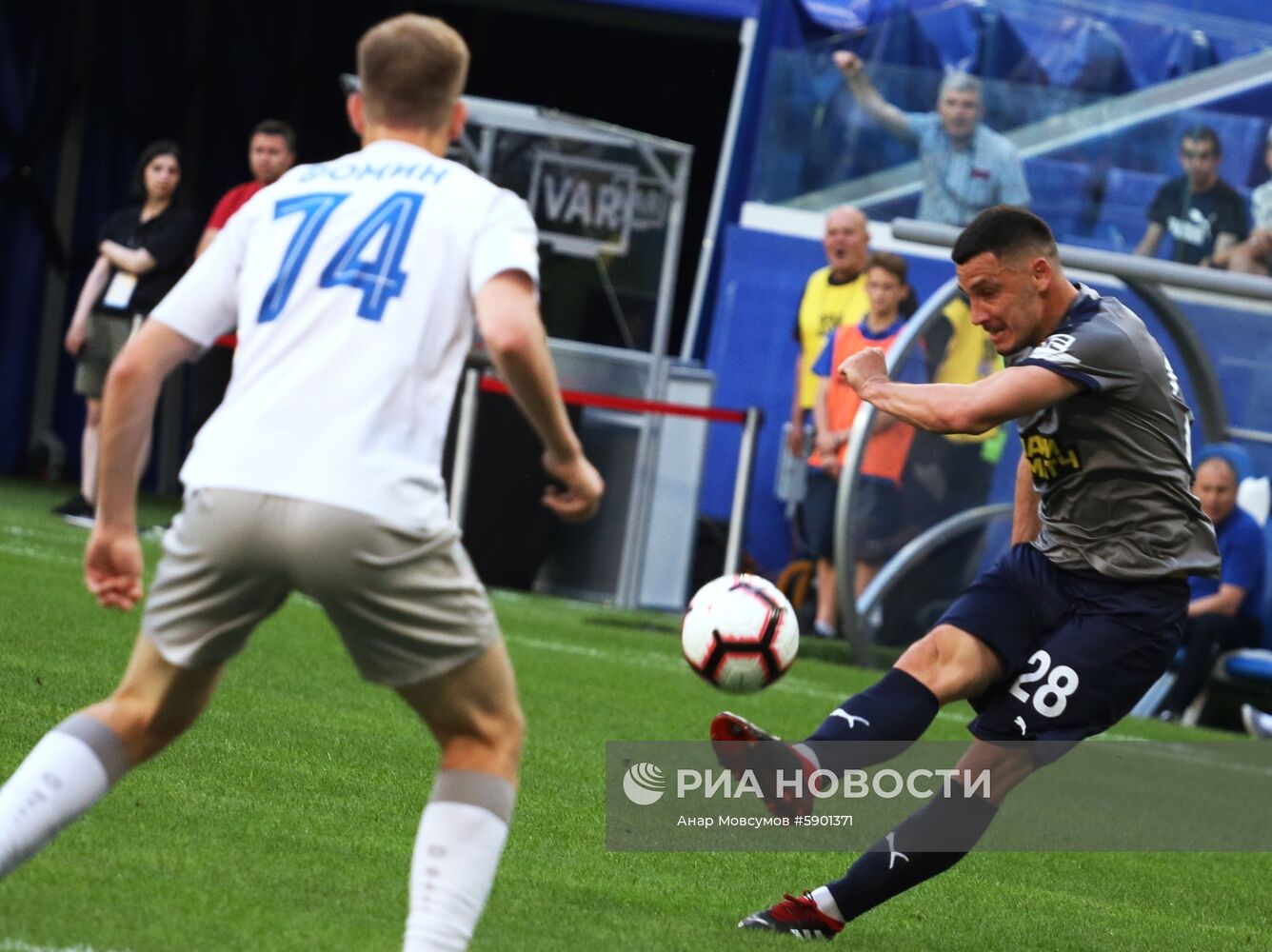 Футбол. РПЛ. Матч "Крылья Советов" - "Нижний Новгород"