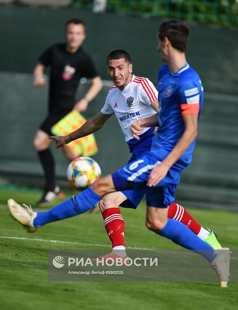 Футбол. Матч сборной России - ФК "Чертаново"