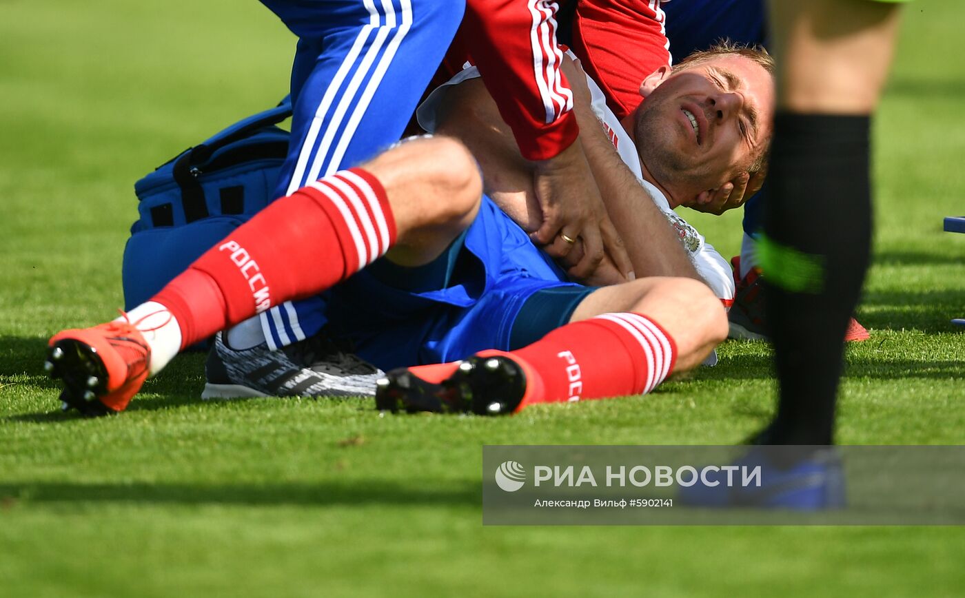 Футбол. Матч сборной России - ФК "Чертаново"