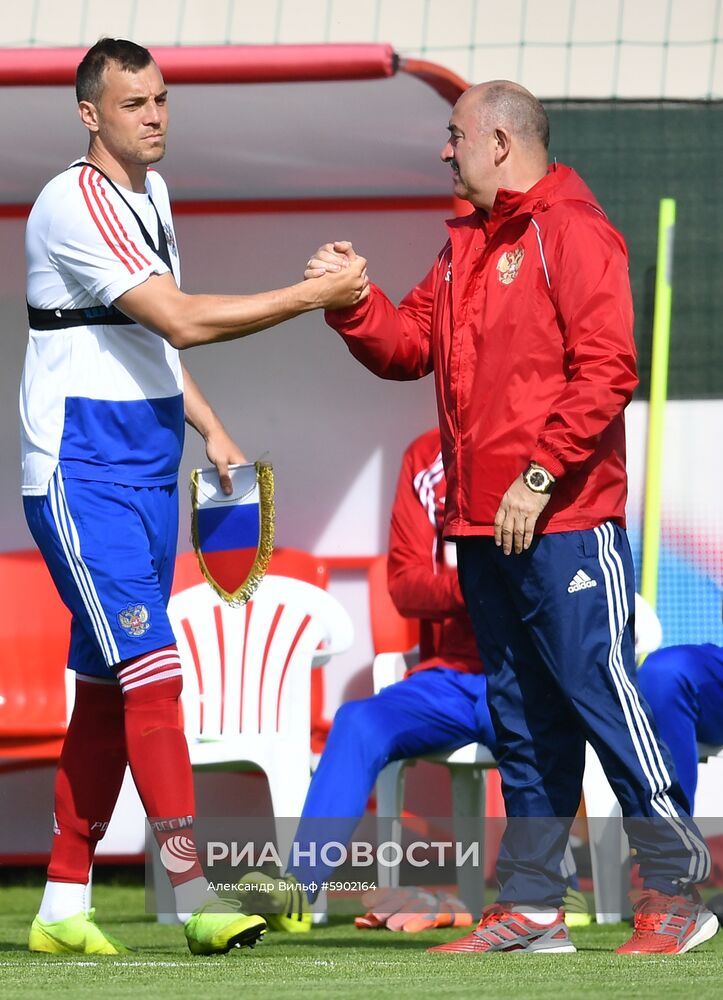 Футбол. Матч сборной России - ФК "Чертаново"