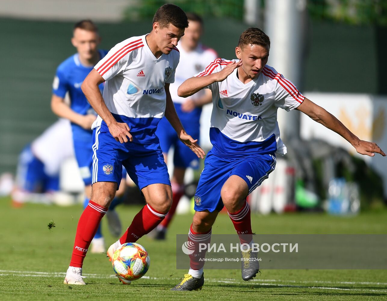 Футбол. Матч сборной России - ФК "Чертаново"