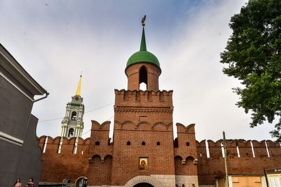 Города России. Тула