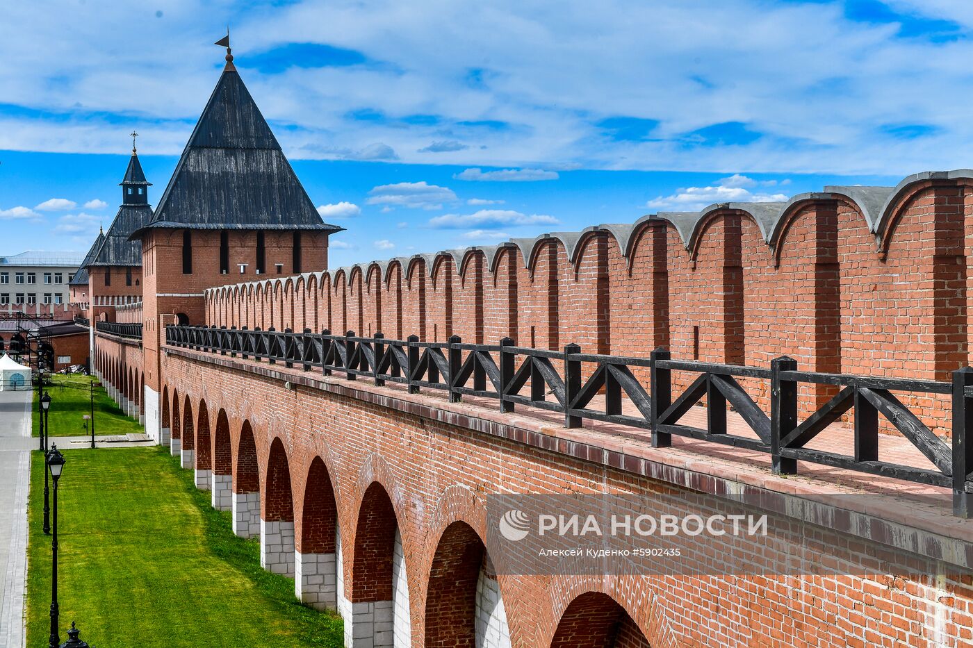 Города России. Тула