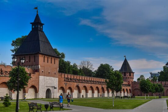 Города России. Тула