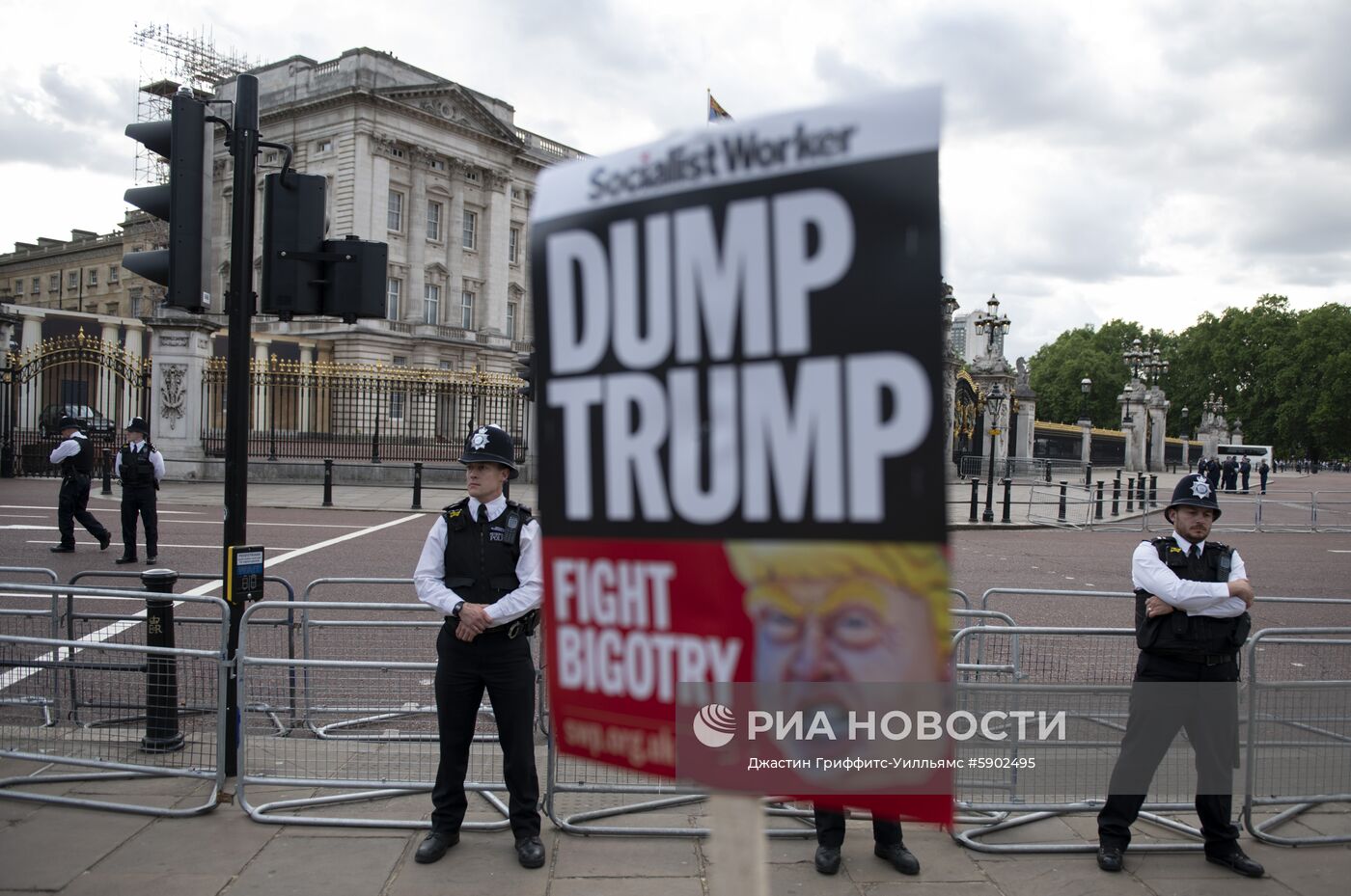 Акция против президента США Д. Трампа в Лондоне