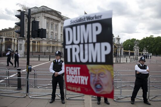 Акция против президента США Д. Трампа в Лондоне