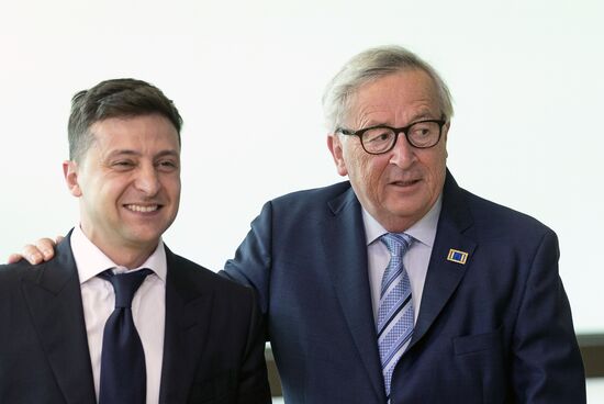 Президент Украины В. Зеленский встретился с главой ЕК в Брюсселе