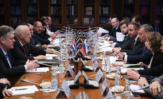 Встреча заместителя председателя правительства РФ Юрия Борисова с вице- премьером Кубы Рикардо Кабрисасом Руисом