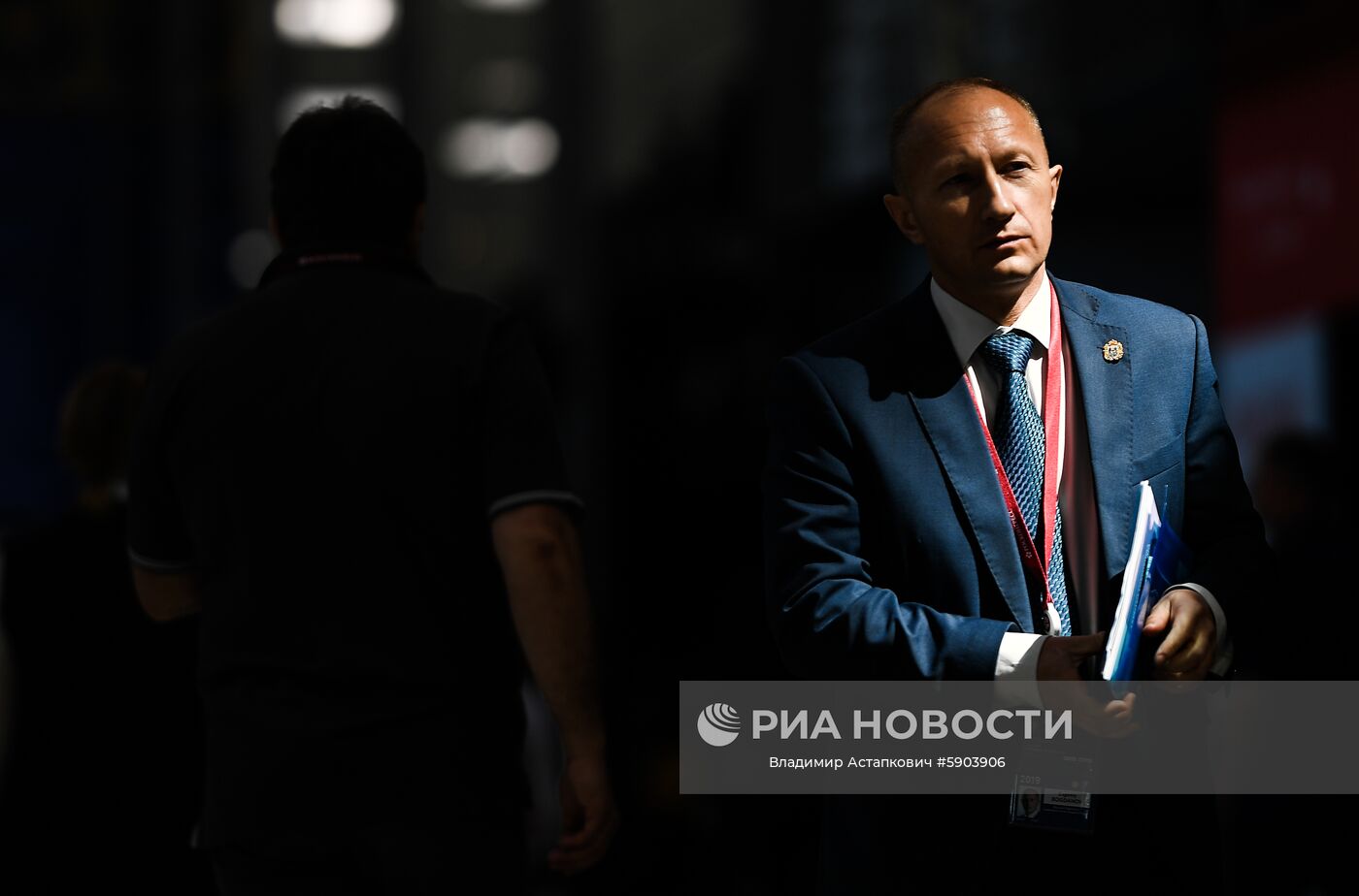 Вице-губернатор Новгородской области Евгений Богданов на Петербургском международном экономическом форуме 2019 (ПМЭФ-2019). Место: Россия, Санкт-Петербург. Автор: Владимир Астапкович/РИА Новости. Подготовка к ПМЭФ-2019