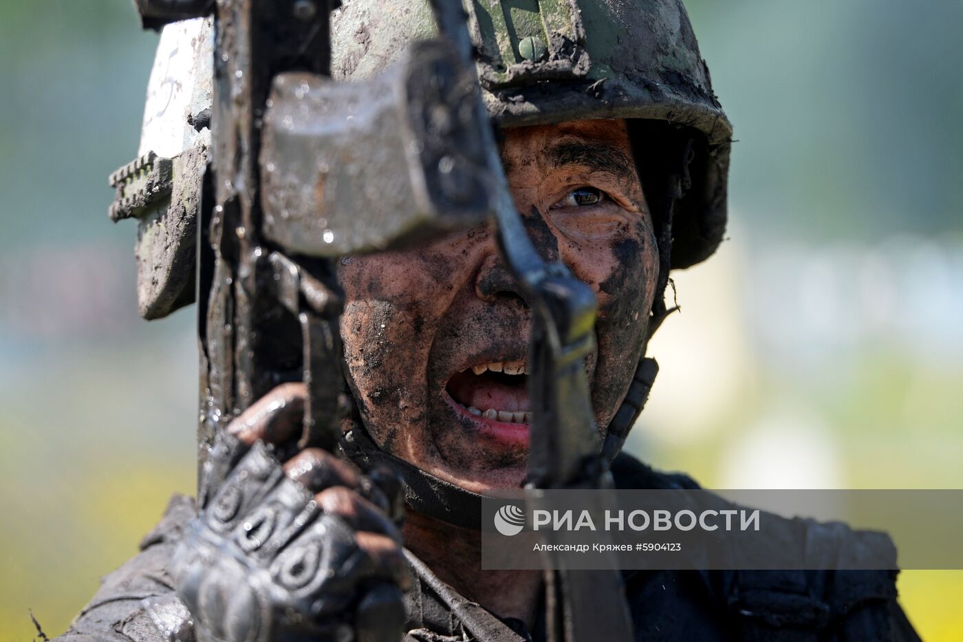 Испытания на право ношения крапового берета среди военнослужащих Росгвардии