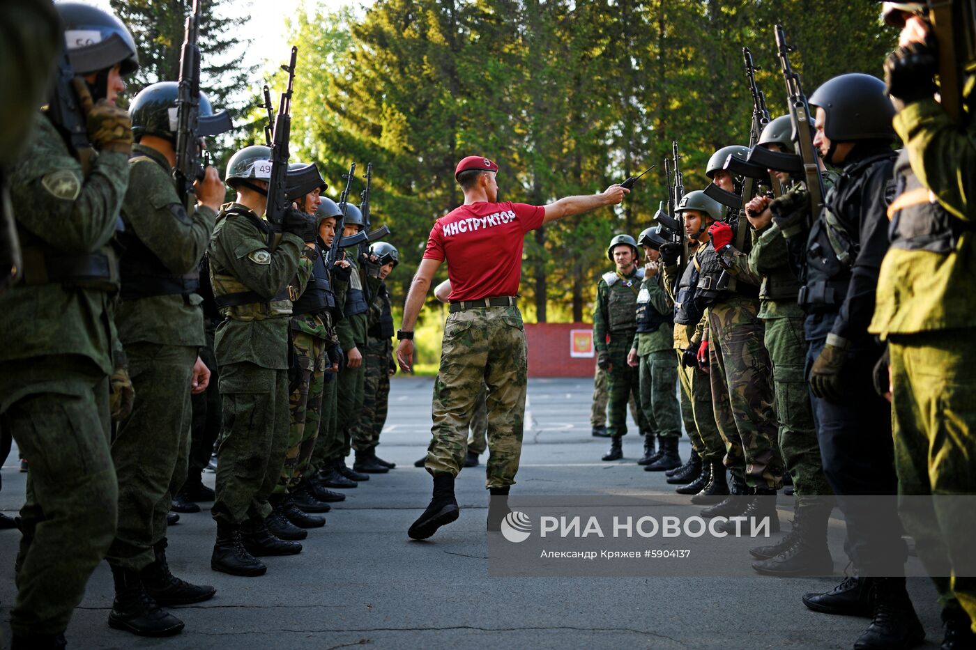 Испытания на право ношения крапового берета среди военнослужащих Росгвардии