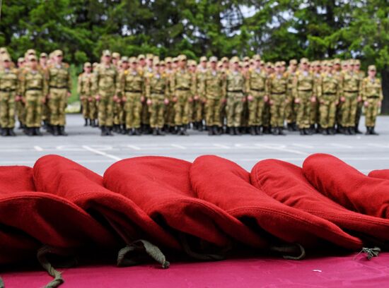 Испытания на право ношения крапового берета среди военнослужащих Росгвардии