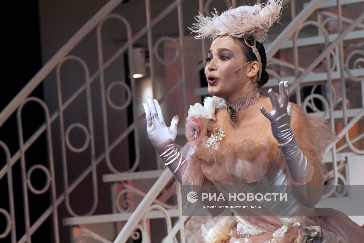 Спектакль “Моя прекрасная леди” в театре О. Табакова