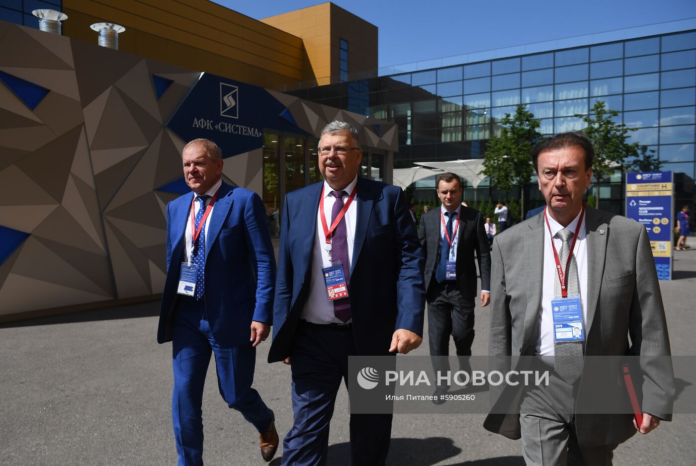 Петербургский международный экономический форум. День первый