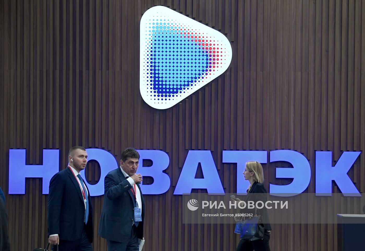 Петербургский международный экономический форум. День первый