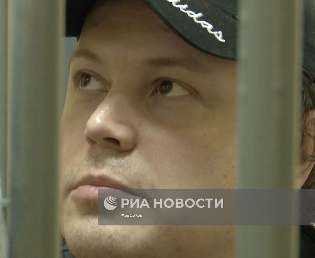 Задержание и арест К. Давыденко, обвиняемого в шпионаже в пользу СБУ