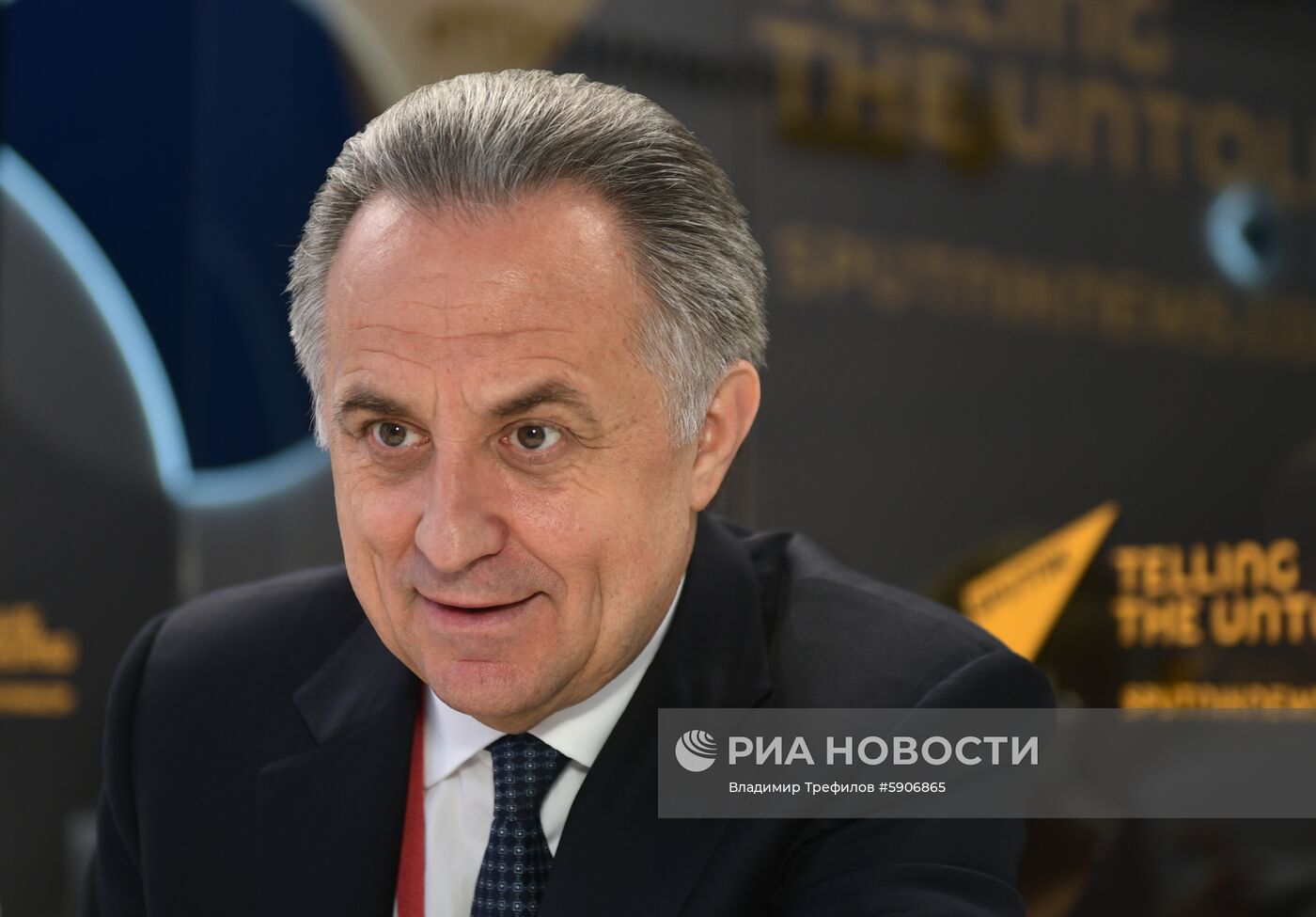 Работа стенда МИА "Россия сегодня" во второй день ПМЭФ