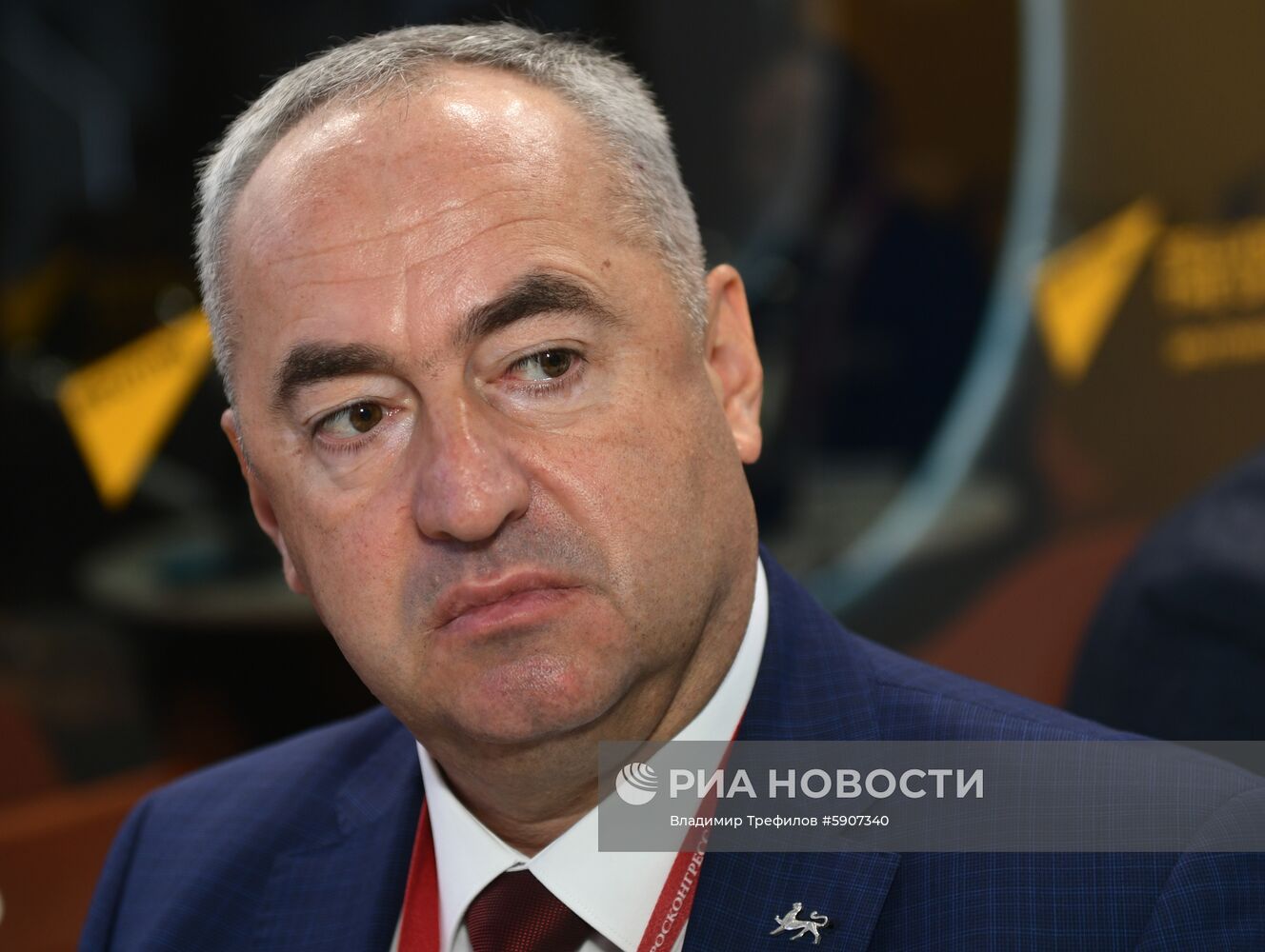 Работа стенда МИА "Россия сегодня" во второй день ПМЭФ