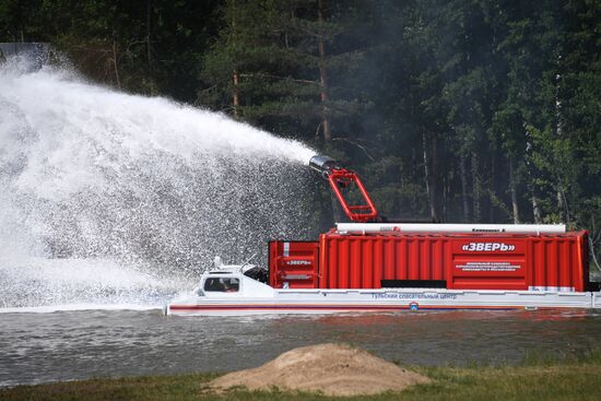 Демонстрационные учения МЧС России 