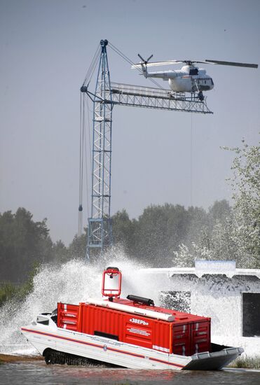 Демонстрационные учения МЧС России 