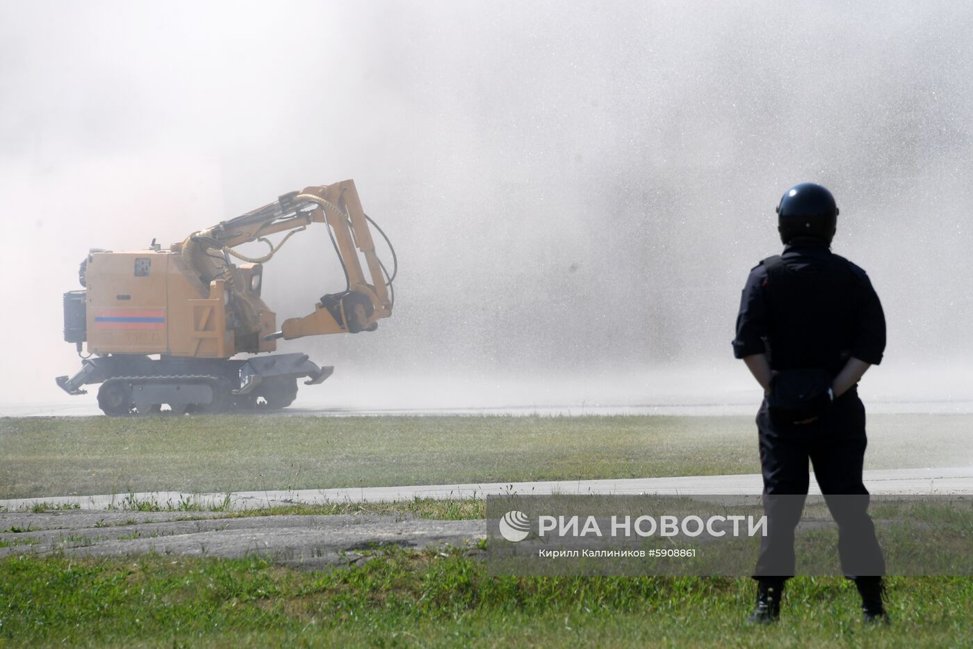 Демонстрационные учения МЧС России