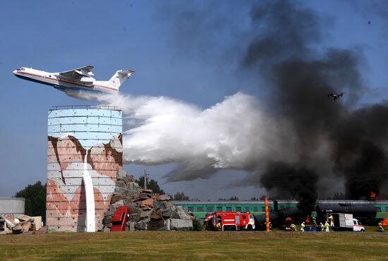 Демонстрационные учения МЧС России 