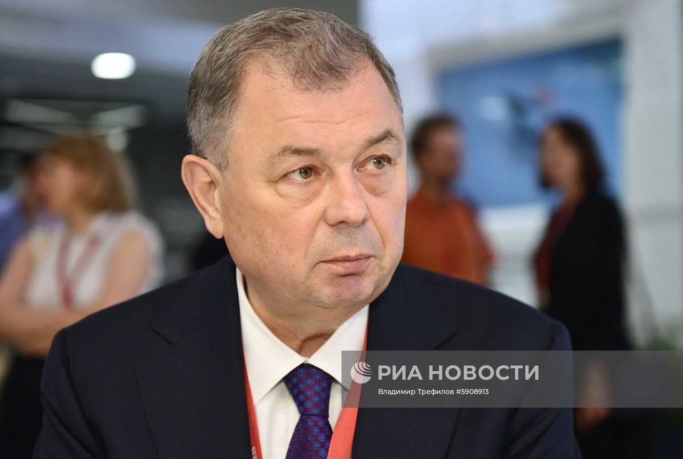 Работа стенда МИА "Россия сегодня" в третий день ПМЭФ