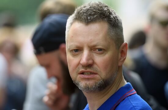 Ситуация у Никулинского суда в Москве