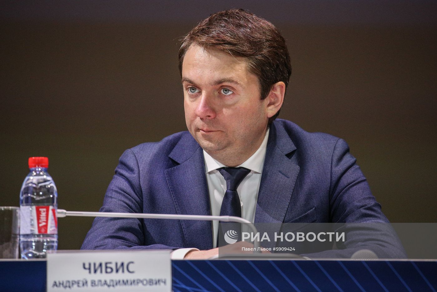 Врио главы Мурманской области А. Чибис выдвинут кандидатом в губернаторы от "Единой России"