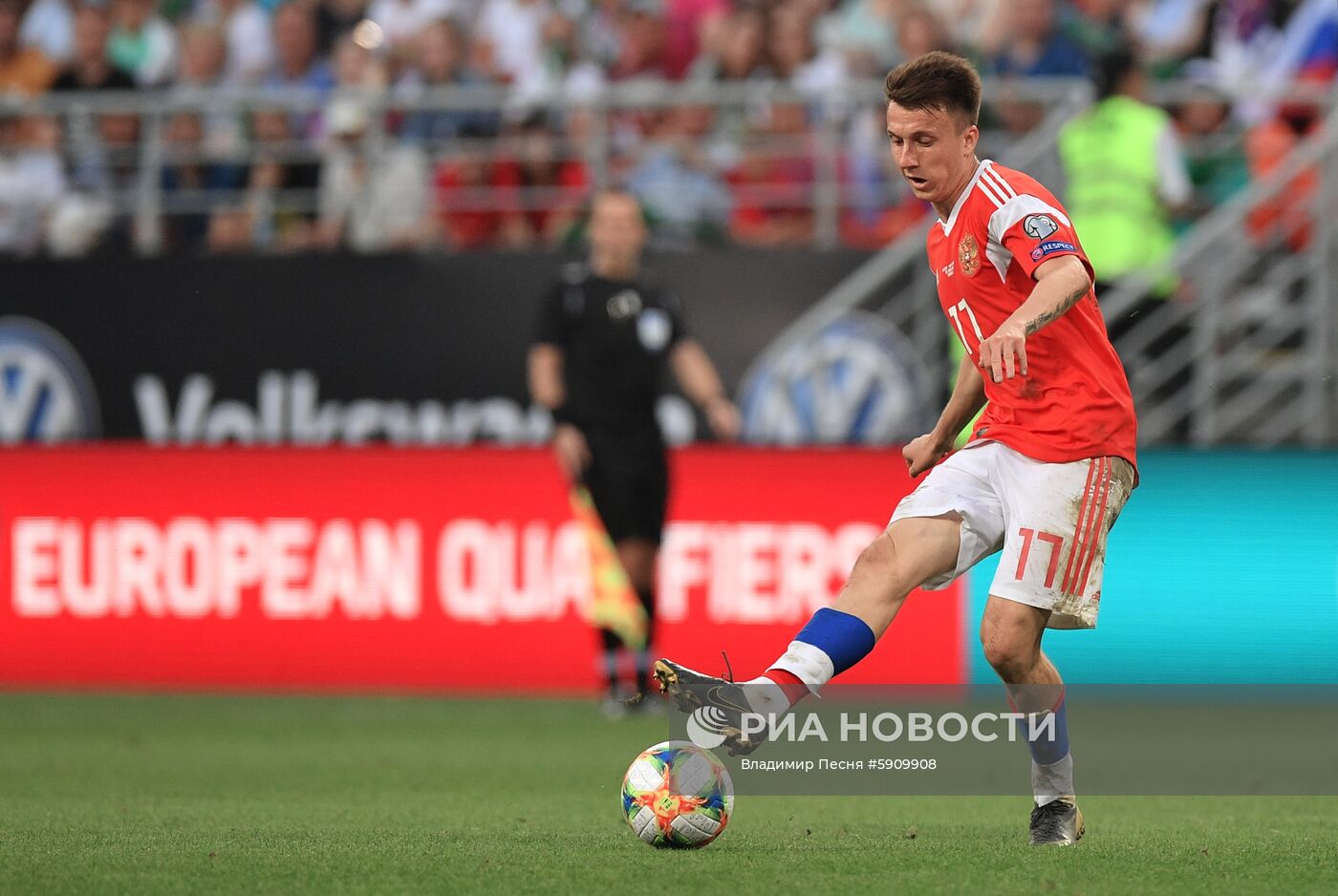 Футбол. Отборочный ЧЕ-2020. Матч Россия - Сан-Марино
