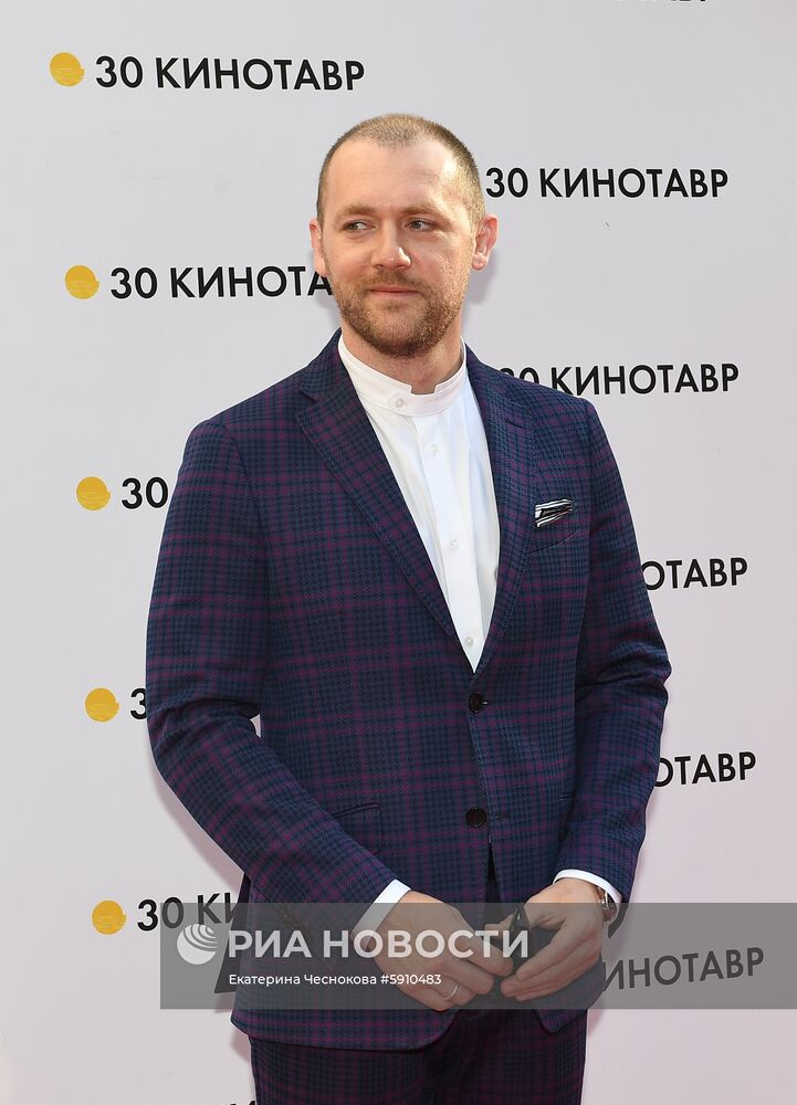 Открытый российский кинофестиваль "Кинотавр". День первый