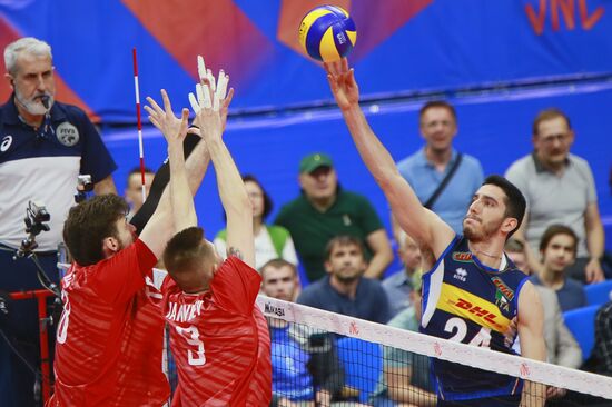 Волейбол. Мужчины. Этап Лиги Наций. Матч Россия - Италия