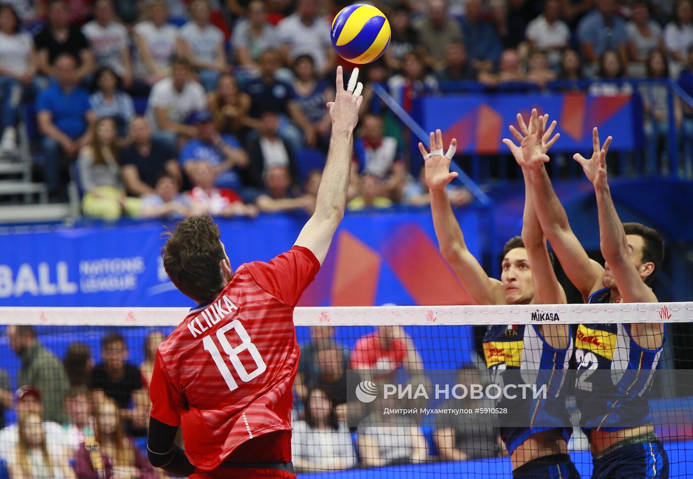 Волейбол. Мужчины. Этап Лиги Наций. Матч Россия - Италия