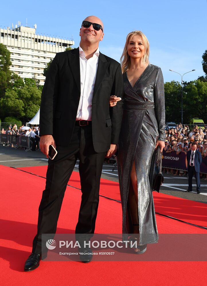 Открытый российский кинофестиваль "Кинотавр". День первый