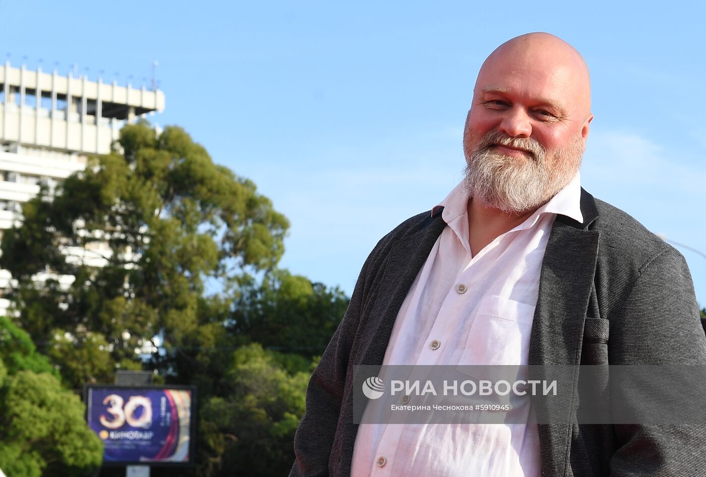 Открытый российский кинофестиваль "Кинотавр". День первый